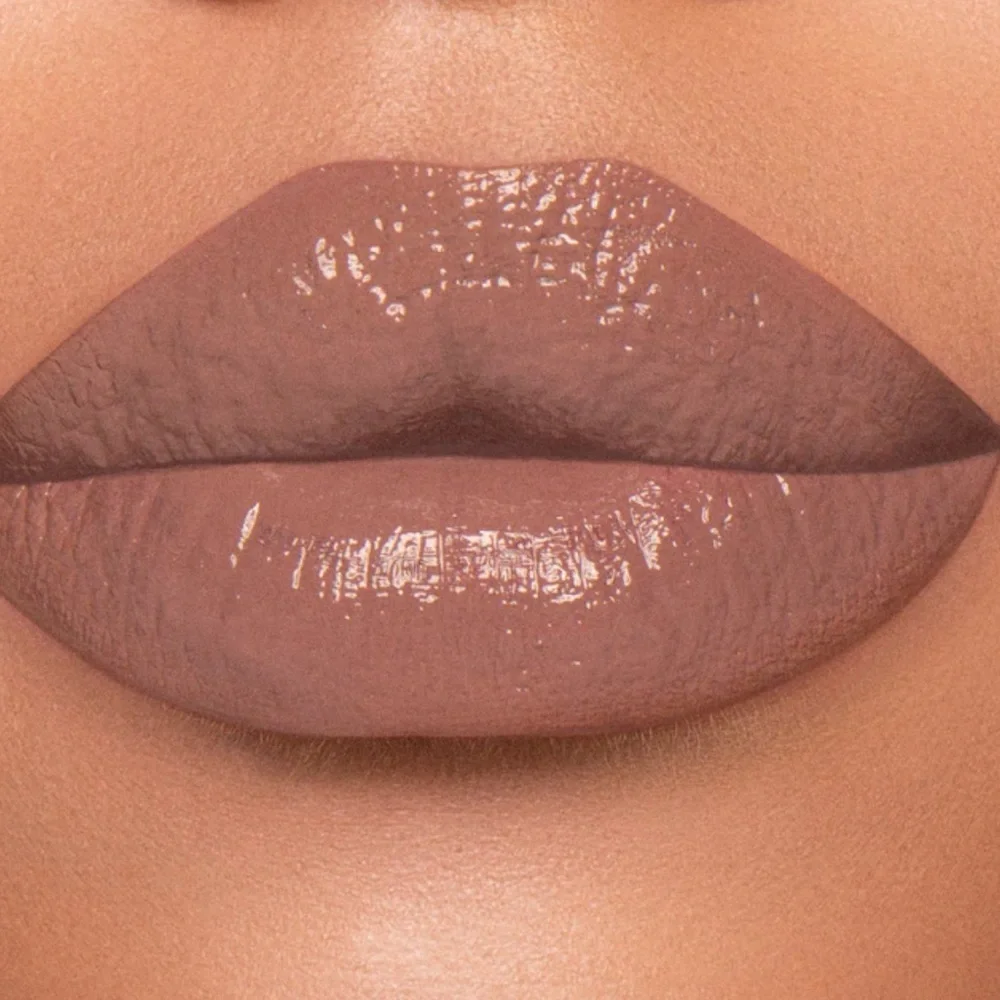JEFFREE STAR TEA BASH Highly Pigmented Supreme Gloss